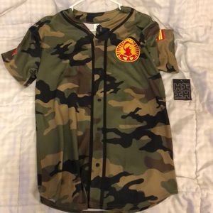 Hawaii’s finest baseball jersey size small